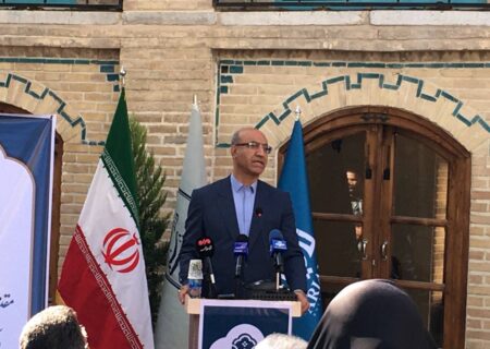 استاندار کرمانشاه: احیای بافت تاریخی شهر را محور گردشگری قرار می‌ دهد