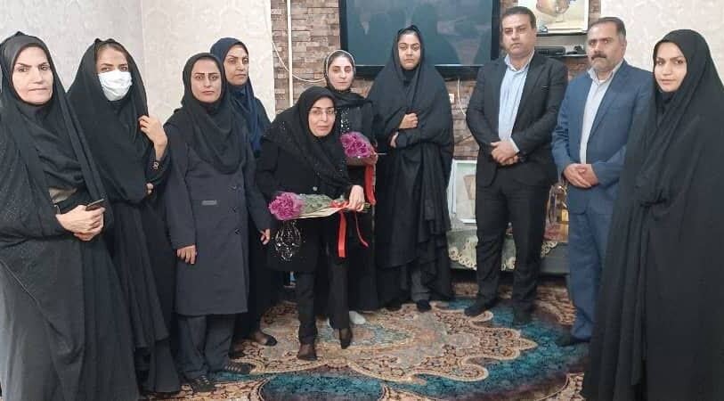 بانوان هنرمند توانخواه در دیلم تجلیل شدند