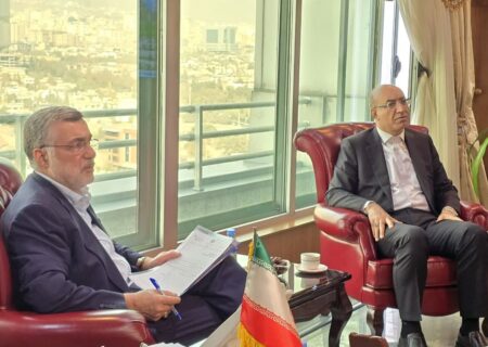 تأکید وزیر بهداشت و استاندار کرمانشاه بر ارتقای زیرساخت‌های درمانی