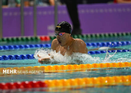 شناگر ایران به نیمه‌نهایی ماده ۵۰ متر قورباغه راه یافت