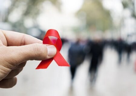 ۴۰ درصد از مبتلایان به HIV شناسایی نشده‌اند