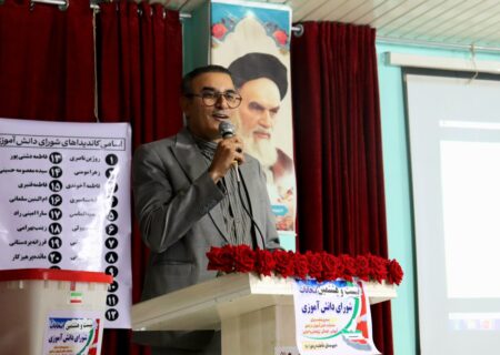 روشن: شورای دانش‌آموزی کانون تصمیم‌سازی است