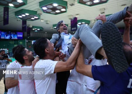 تاج: کسب مدال طلای فوتسال نشان از اقتدار جوانان برومند ایران دارد