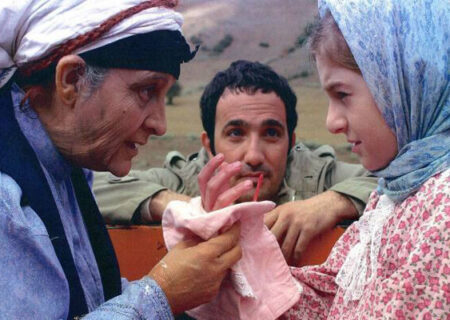 ادای احترام شبکه نمایش به گلاب آدینه با پخش «وقتی همه خواب بودند»