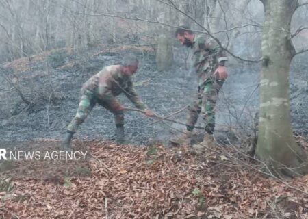 قمی: آتش سوزی در ارتفاعات لوندویل آستارا مهار شد