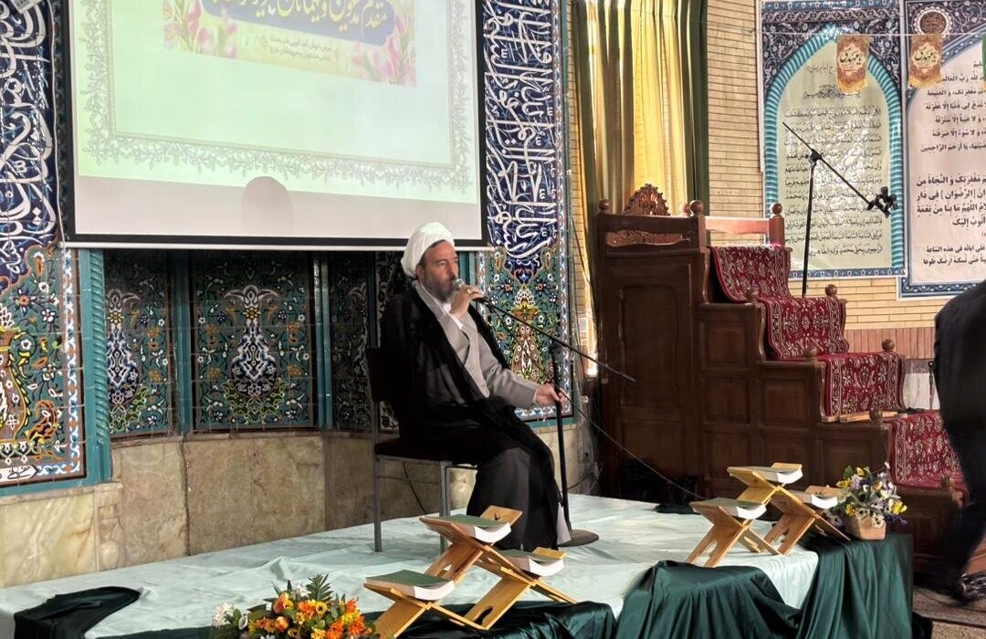 حجت‌الاسلام خورشیدی: جامعه بی‌قرآن گرفتار آسیب‌های اجتماعی می‌شود