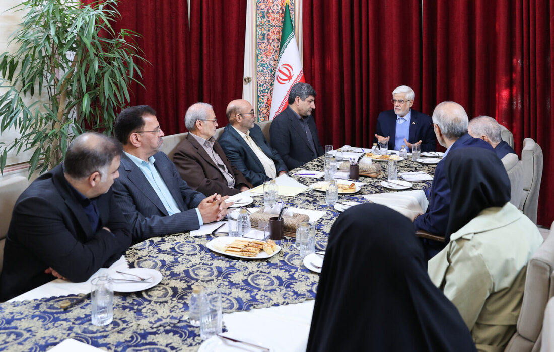 عارف: ارتباط مستمر میان دانشگاه و دولت یک ضرورت راهبردی است