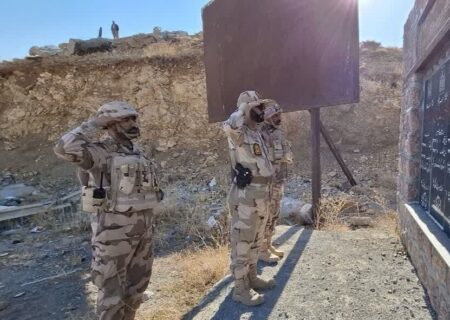 سردار رستمی: مرزبانان امنیت پایدار را برای ایران به ارمغان می‌آورند