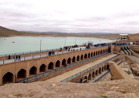 منیری:۱۲ نفر از ارتفاع حدود ۵ متری در سد فریمان سقوط کردند