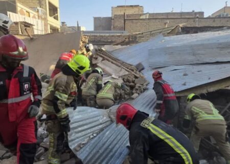 صالح: ۲ نفر در پی انفجار خانه‌ای در مشهد محبوس شدند