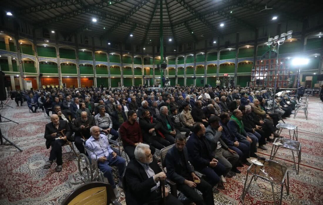 رضایی: خادمان حسینی یزد در همایش نخل عاشقی۲ تجلیل شدند