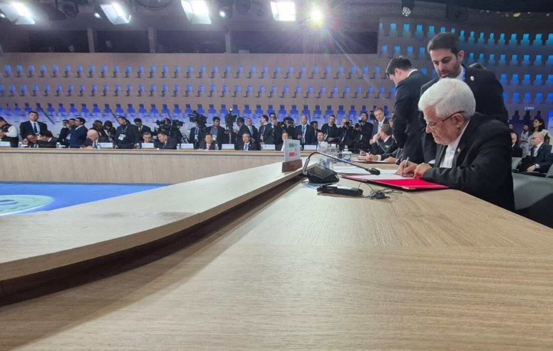 عارف سند همکاری‌های اعضای اصلی شانگهای را امضا کرد