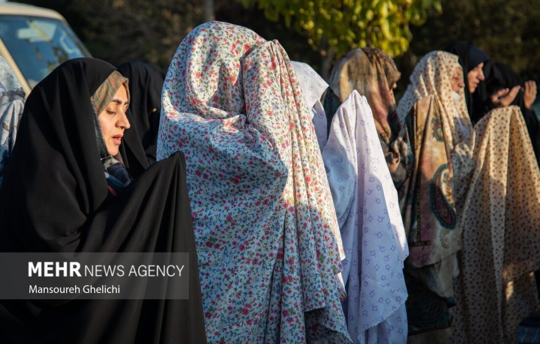 اقامه نماز طلب باران در شاهرود