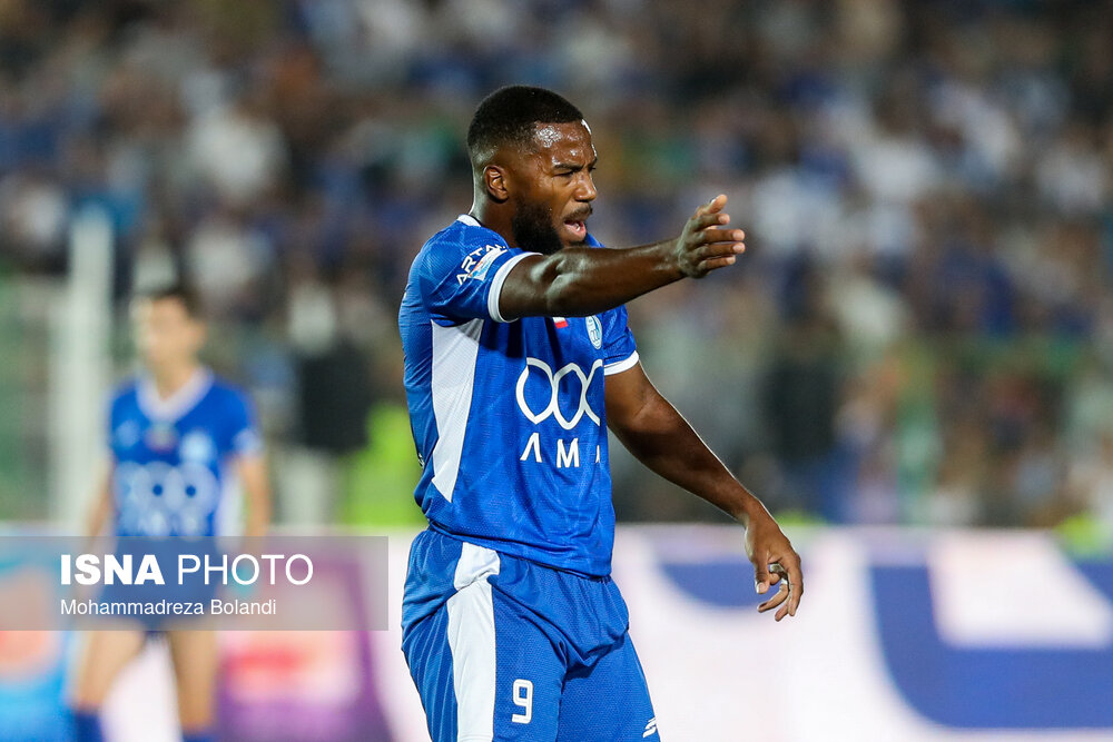 بازیکن خارجی استقلال بازی حذفی را از دست داد