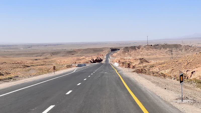 ۵۱ نقطه حادثهخیز جادههای همدان رفع شده است/ ایمنسازی جاده پیست اسکی همدان