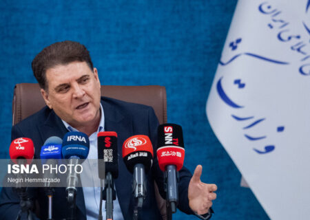 معاون سیاسی وزیر کشور: هیچ گروهی نباید از چتر نظام جمهوری اسلامی خارج بماند