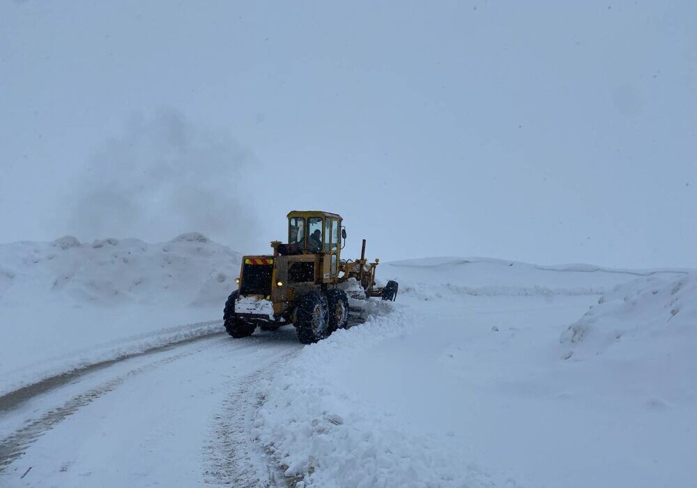 آمادهباش بیش از ۸۰۰ راهدار استان فارس در عملیات راهداری زمستانی