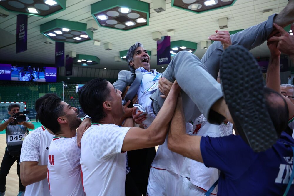 شمسایی: نشان دادیم که تیم بزرگ کجا بزرگی میکند/ این قهرمانی هدیه خداوند بود