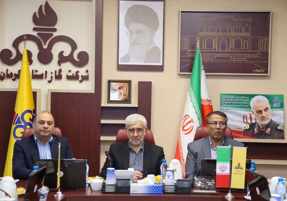 رونمایی از سامانه پایش آنلاین پارامترهای محیطی در کرمان، برای نخستینبار در کشور