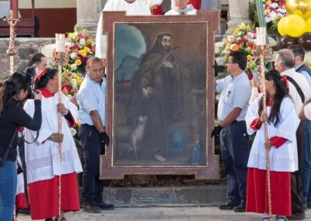 نقاشی مسروقه به کلیسا بازگشت