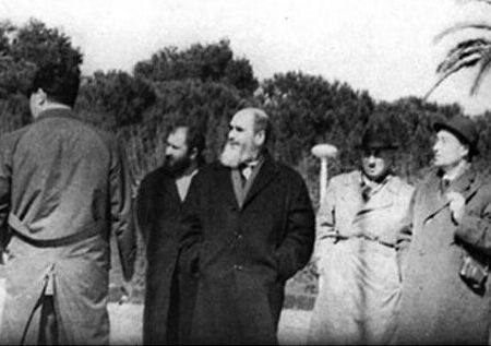 امام در ترکیه بر سر مزار چه کسانی رفت؟