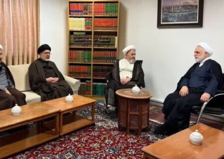 رئیس قوه قضاییه با آیت‌الله‌ سبحانی دیدار کرد