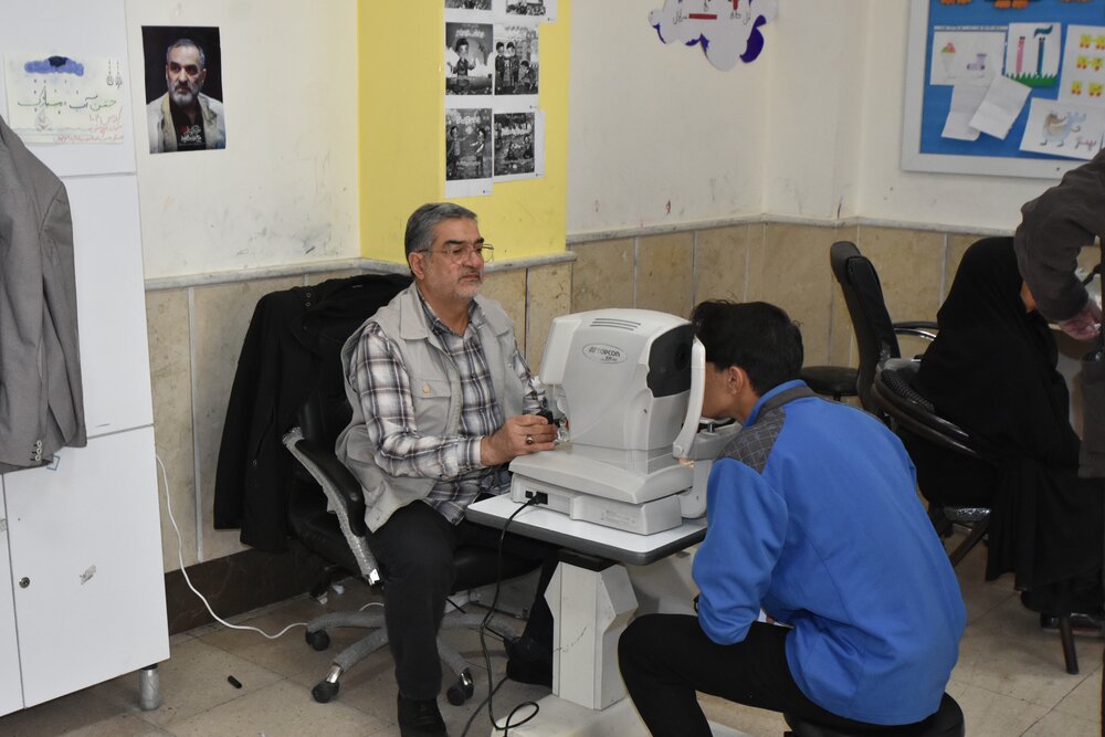 ارائه خدمت درمانی رایگان به ۱۲۰۰ مددجوی تحت حمایت کمیتهامداد بیرجند