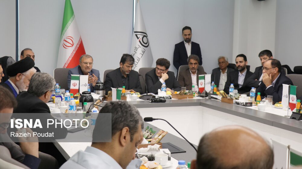 مجلس از تمام ظرفیتهای قانونی برای احقاق حقوق کارآفرینان استفاده میکند