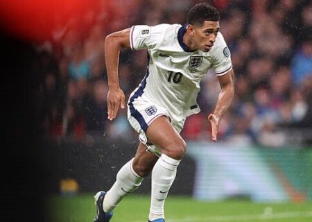 دلیل نیمکت‌نشینی بلینگام چه بود؟