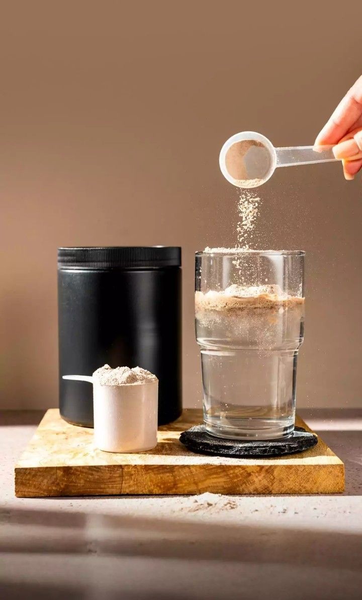 مکمل پروتئین: راهنمای جامع برای انتخاب و مصرف صحیح