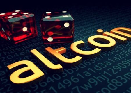 آلت کوین چیست؟ تفاوت آن با بیت‌کوین